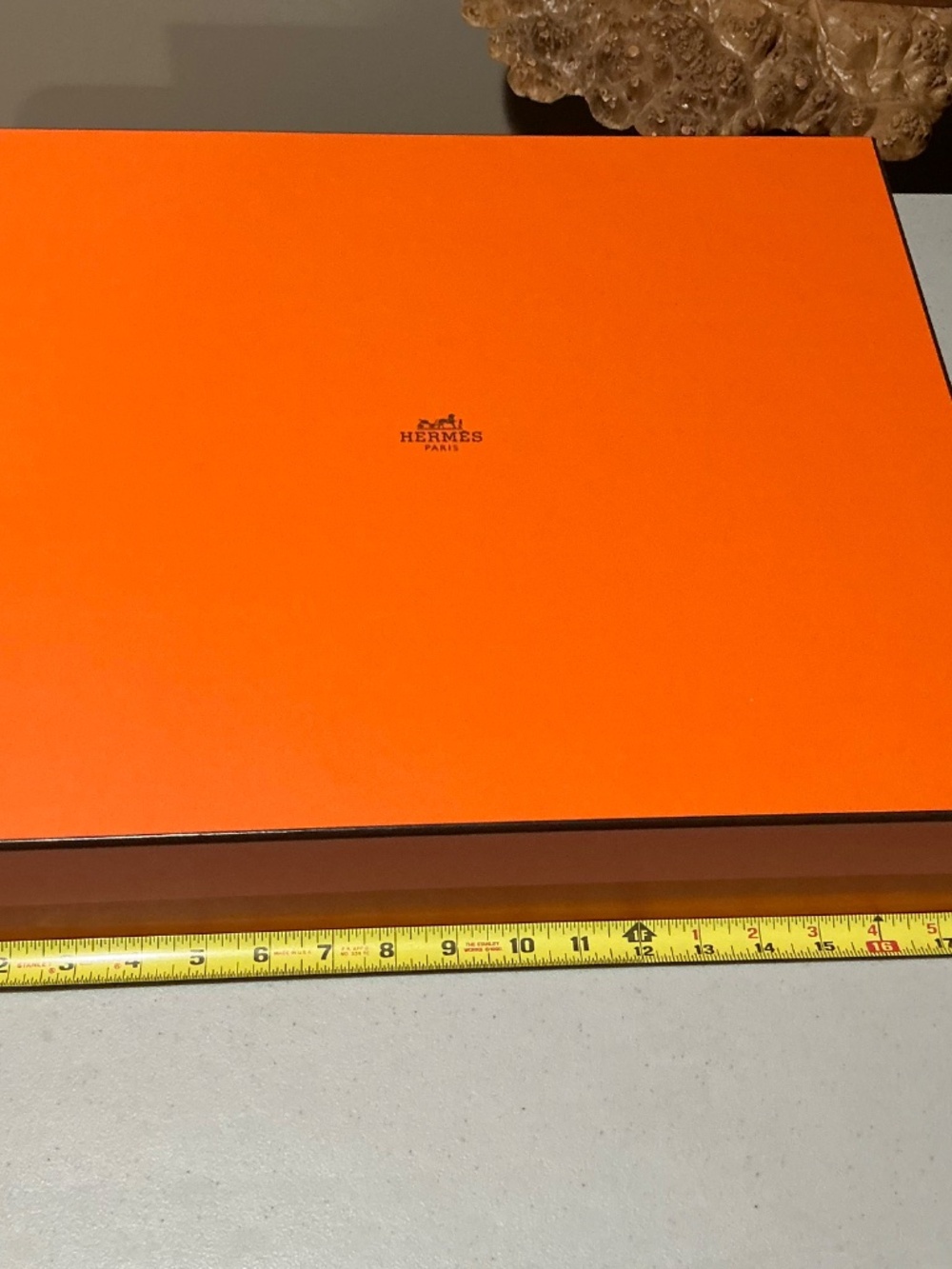 Authentic Hermes 18x14.5 box, dust bag and ribbon - Picture 3 of 5